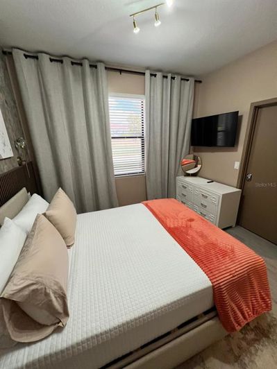 Image No.79-3 Bed Townhouse for sale