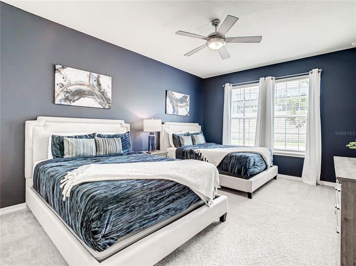 Image No.19-10 Bed Property for sale