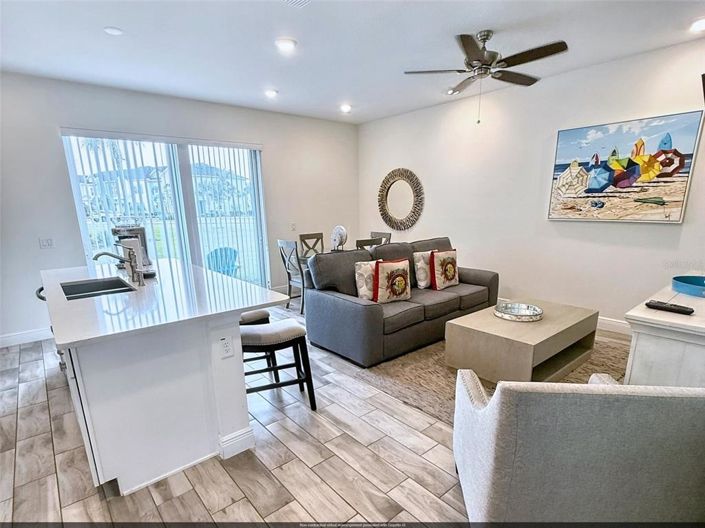 Image No.6-3 Bed Townhouse for sale