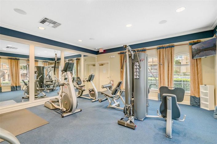 Image No.60-6 Bed Property for sale