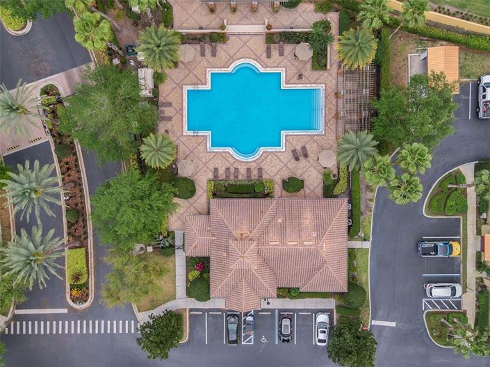 Image No.65-6 Bed Property for sale