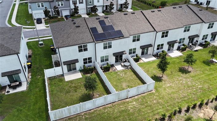 Image No.27-3 Bed Townhouse for sale