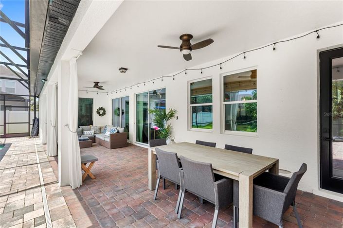 Image No.44-6 Bed Property for sale