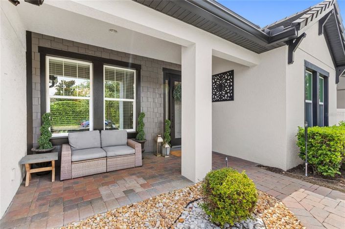 Image No.52-6 Bed Property for sale