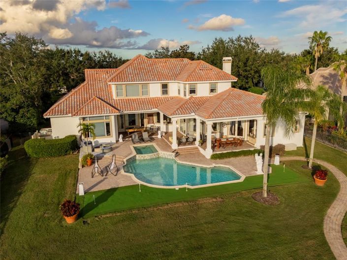 Image No.3-6 Bed Property for sale