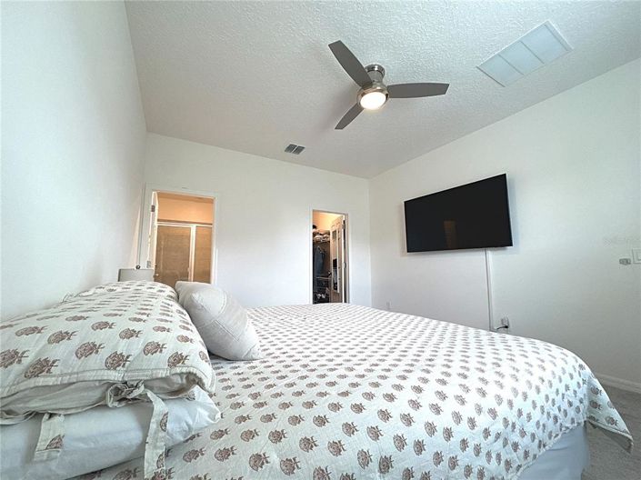 Image No.10-3 Bed Property for sale