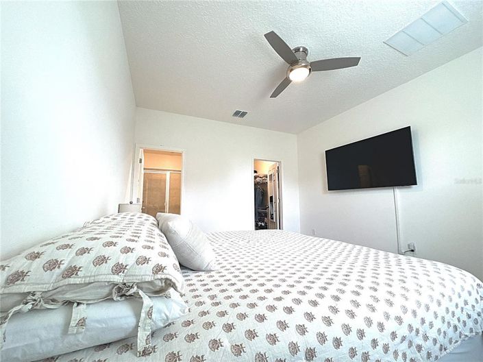 Image No.11-3 Bed Property for sale