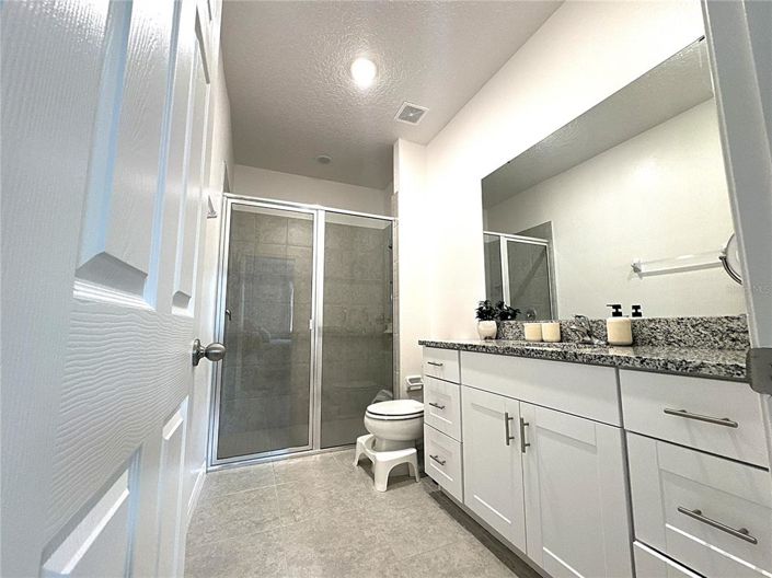 Image No.17-3 Bed Property for sale