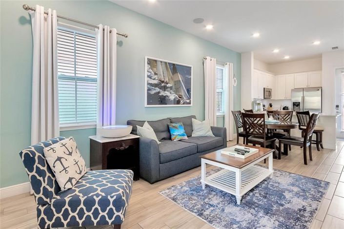 Image No.2-2 Bed Property for sale