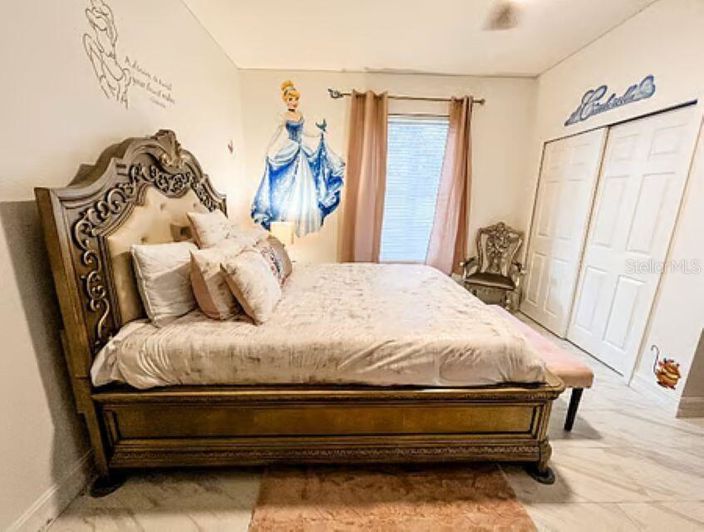 Image No.8-Propriété de 4 chambres à vendre à Kissimmee