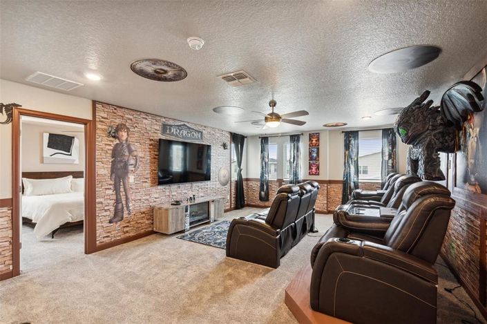 Image No.18-7 Bed Property for sale