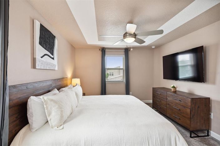 Image No.32-7 Bed Property for sale