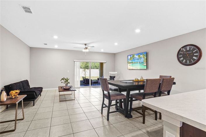 Image No.11-3 Bed Townhouse for sale