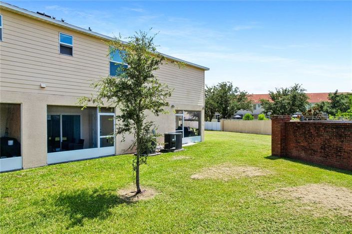 Image No.31-3 Bed Townhouse for sale