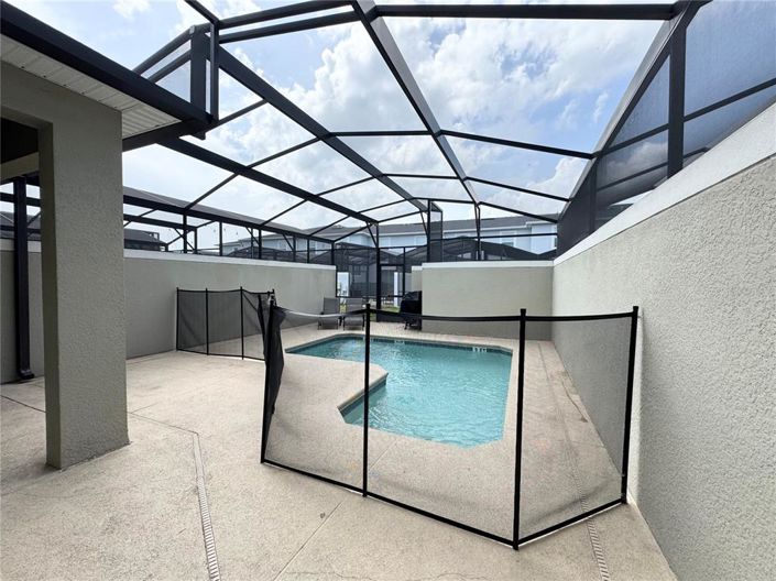 Image No.23-4 Bed Townhouse for sale