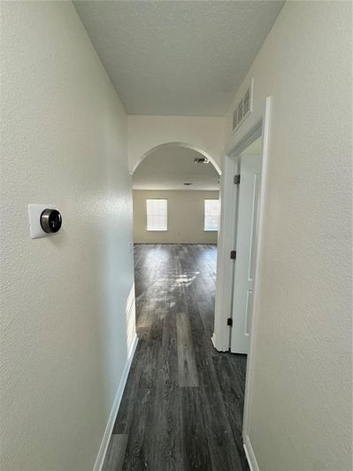 Image No.17-4 Bed Property for sale