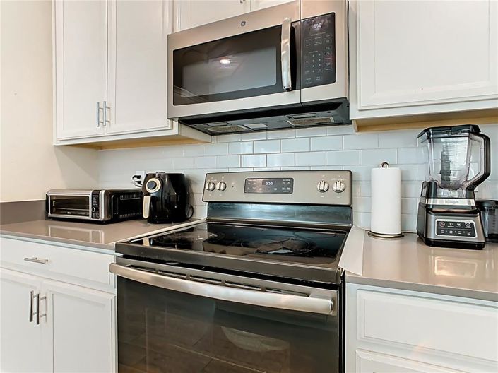 Image No.18-3 Bed Property for sale