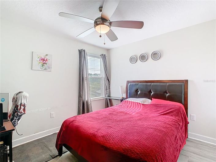 Image No.24-3 Bed Property for sale