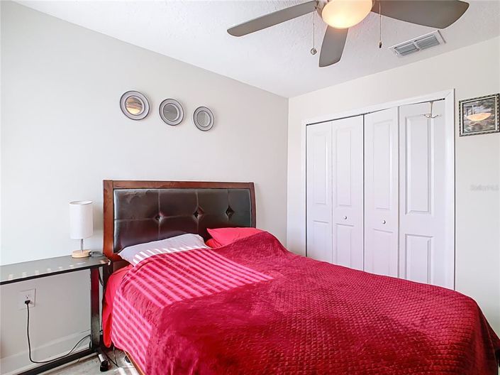 Image No.25-3 Bed Property for sale