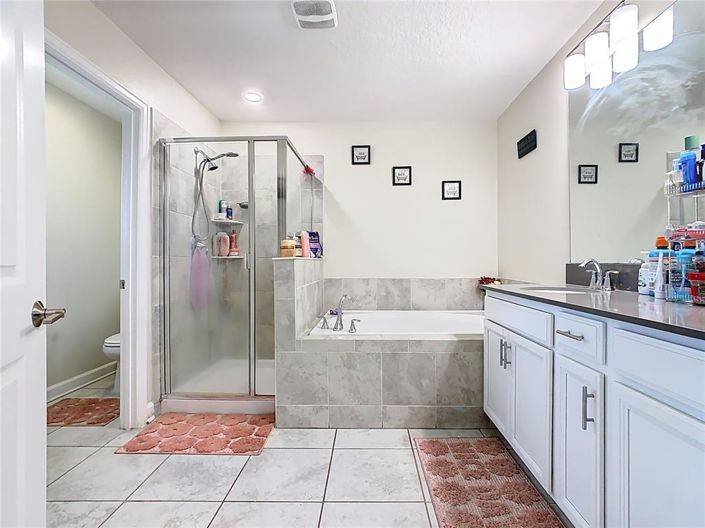 Image No.33-3 Bed Property for sale