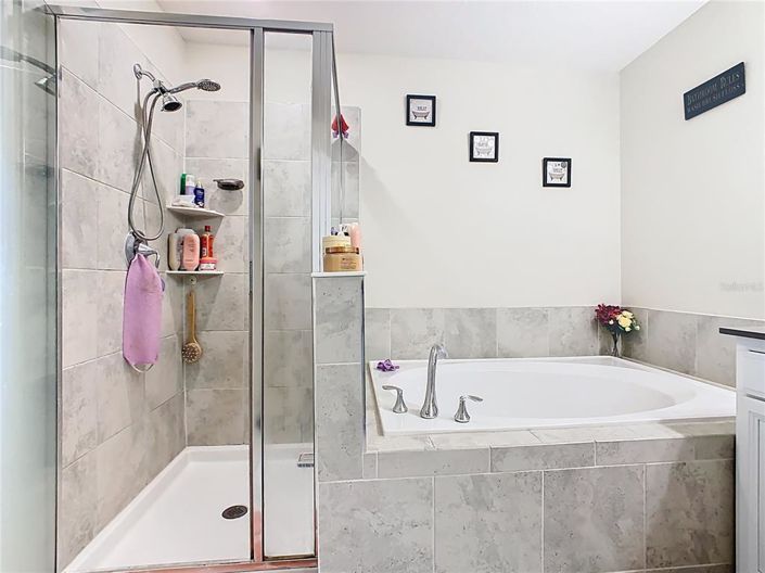 Image No.34-3 Bed Property for sale