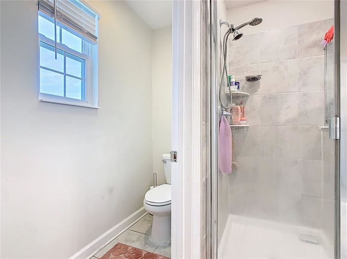 Image No.35-3 Bed Property for sale