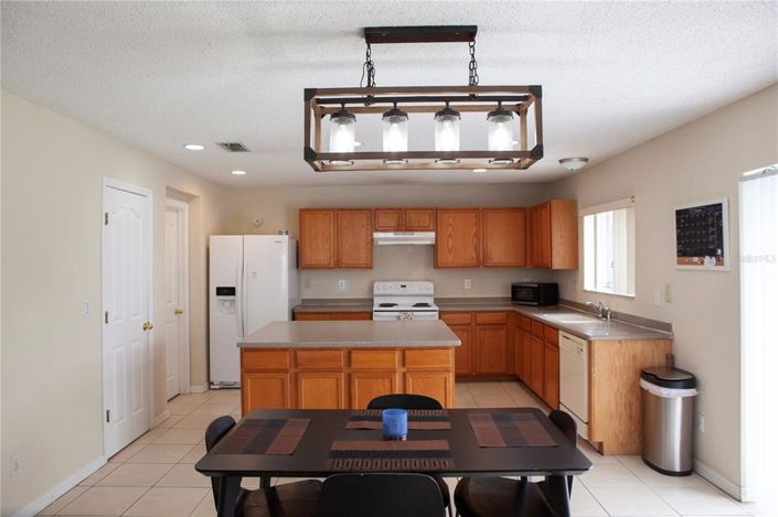 Image No.10-Propriété de 4 chambres à vendre à Clermont