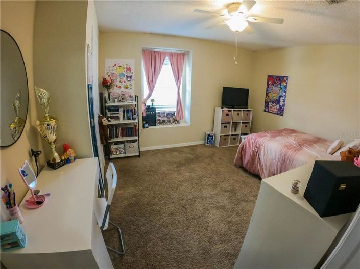 Image No.20-Propriété de 4 chambres à vendre à Clermont