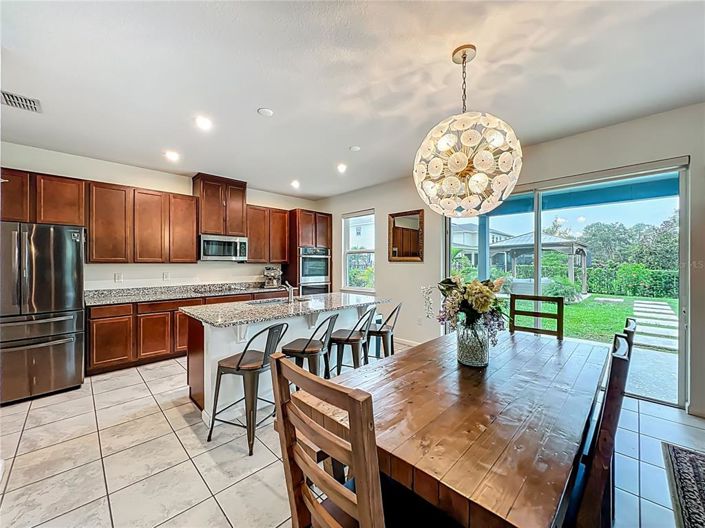 Image No.23-5 Bed Property for sale