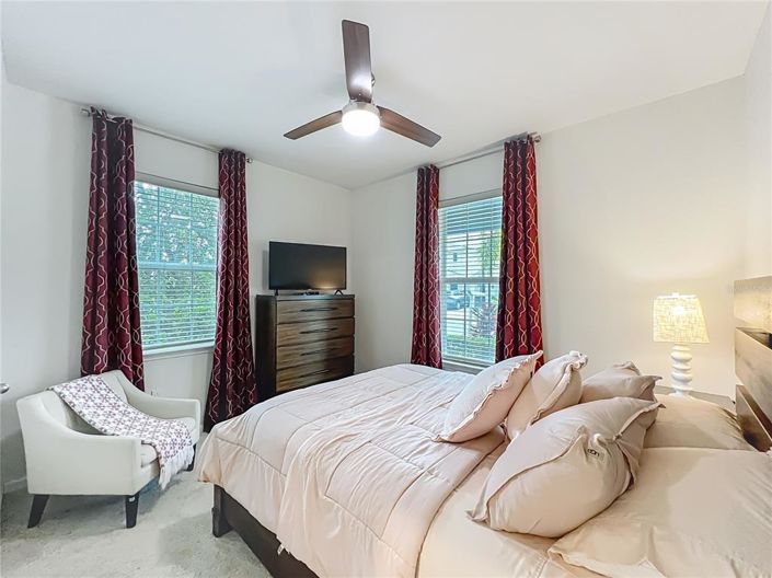 Image No.25-5 Bed Property for sale