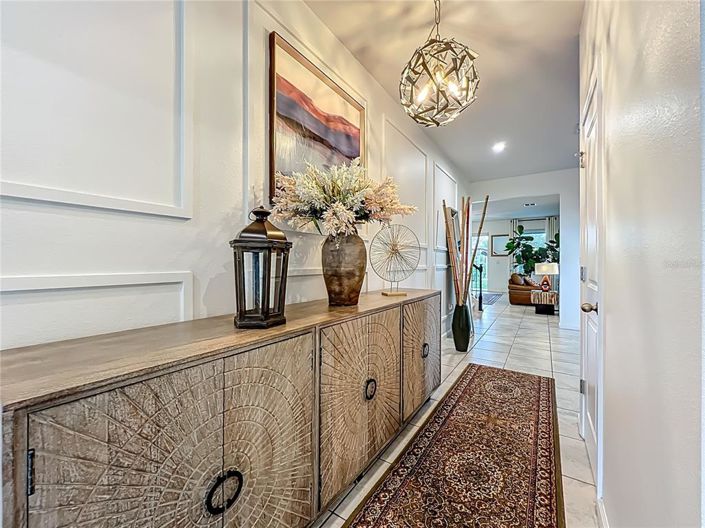 Image No.4-5 Bed Property for sale