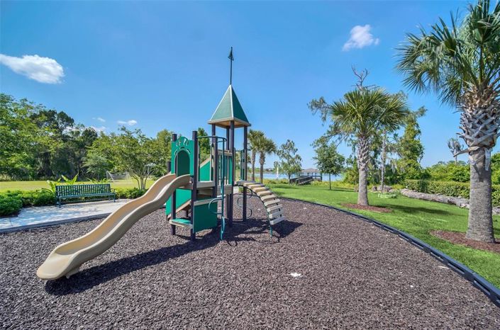 Image No.67-5 Bed Property for sale