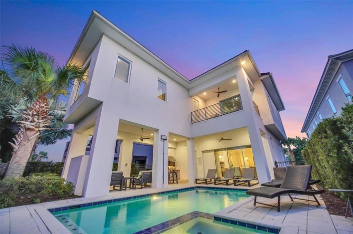 Image No.35-5 Bed Property for sale