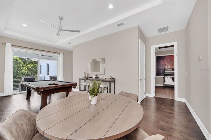 Image No.56-5 Bed Property for sale