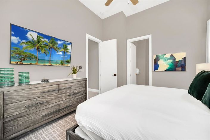 Image No.62-5 Bed Property for sale