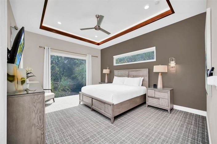 Image No.67-5 Bed Property for sale