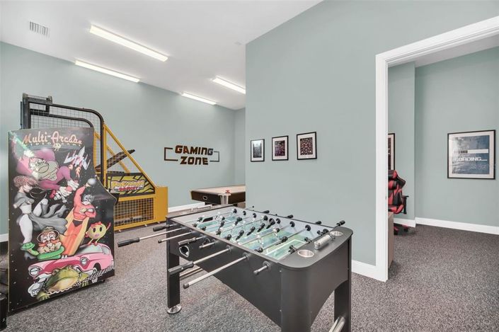 Image No.71-5 Bed Property for sale