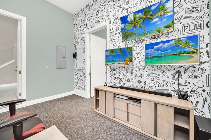 Image No.73-5 Bed Property for sale