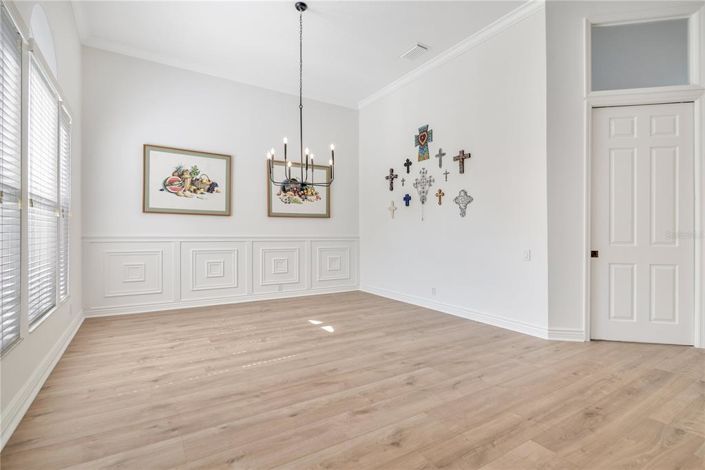 Image No.20-4 Bed Property for sale