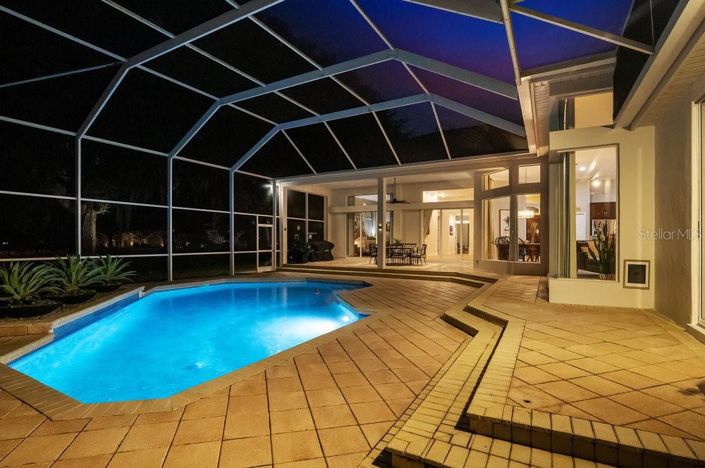 Image No.70-4 Bed Property for sale