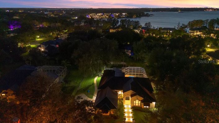 Image No.77-4 Bed Property for sale