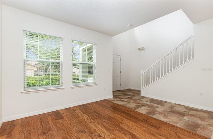 Image No.2-Propriété de 6 chambres à vendre à Kissimmee