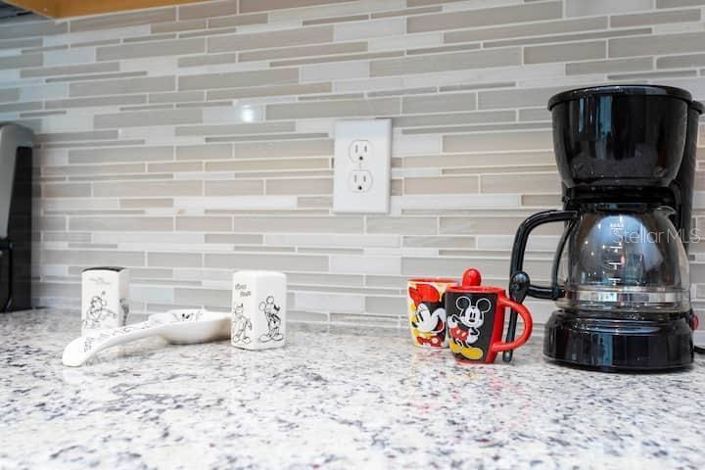 Image No.11-5 Bed Townhouse for sale