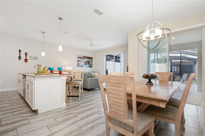 Image No.15-4 Bed Townhouse for sale