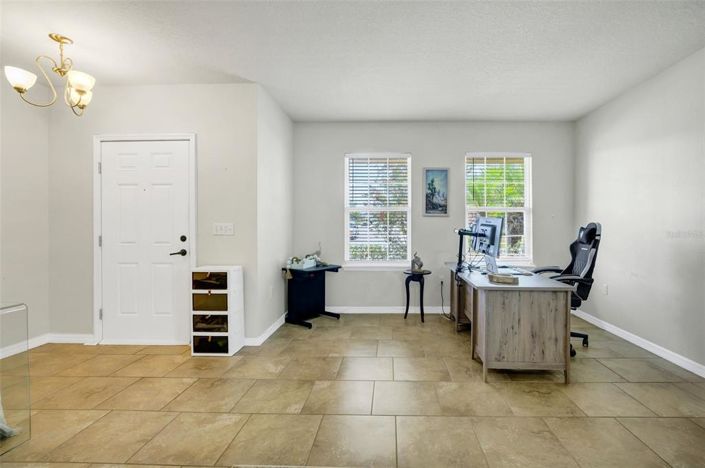 Image No.10-4 Bed Property for sale