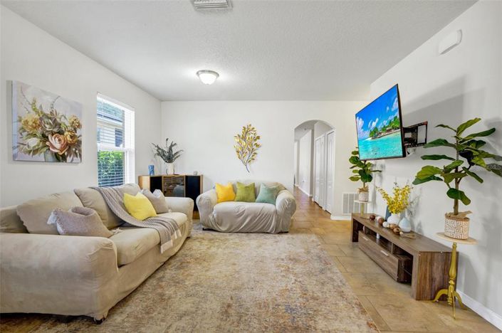 Image No.9-4 Bed Property for sale