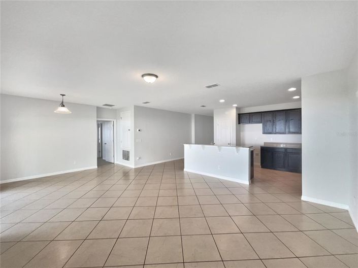 Image No.12-Propriété de 4 chambres à vendre à Davenport