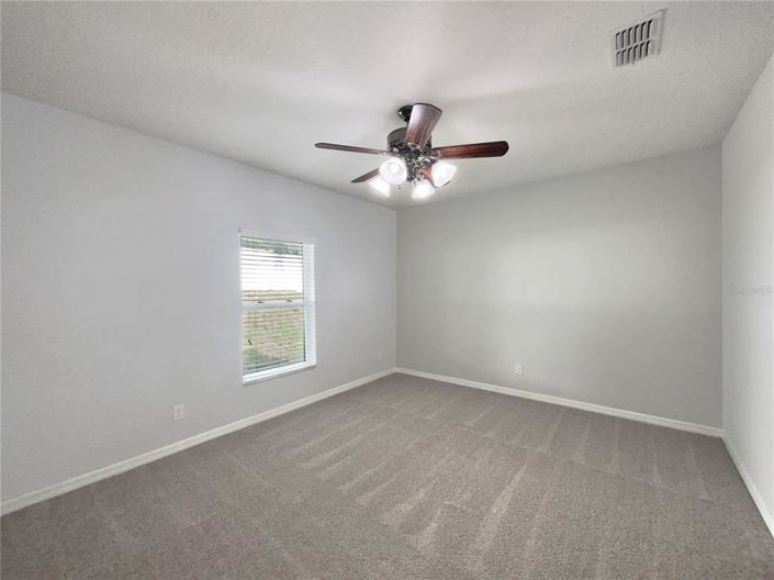 Image No.5-Propriété de 4 chambres à vendre à Davenport