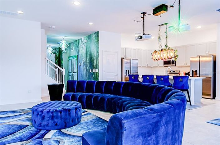 Image No.34-10 Bed Property for sale