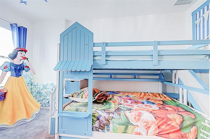 Image No.49-10 Bed Property for sale